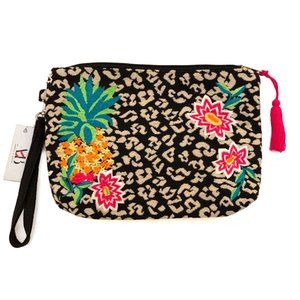 American & beyond Jacquard clutch